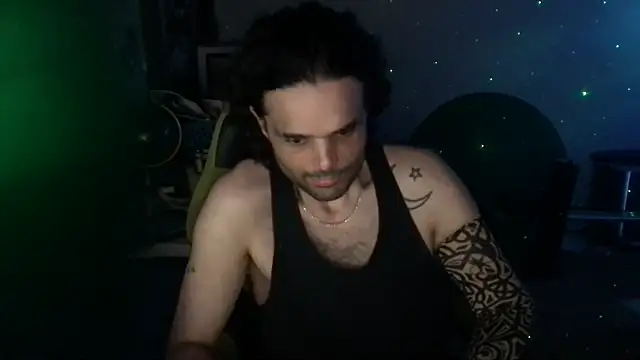 KungFuPanda001's Webcam Show