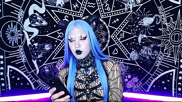 عرض كام naomi_satan