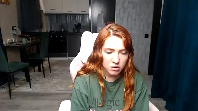 Živý XXX chat Reginasmilee