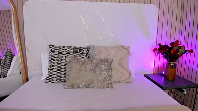 Chatroom XXX en direct de EmelyParker