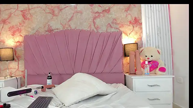 Wonderkloe_ – Live XXX-chat