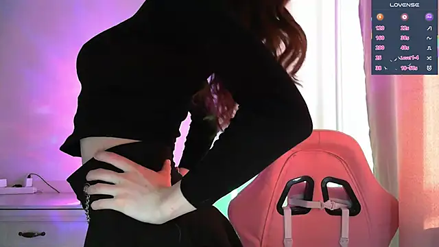 eskatmi Chat XXX live