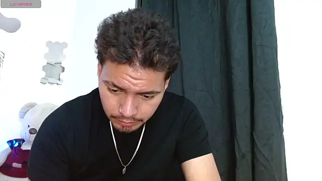 عرض كام Henry_villa23