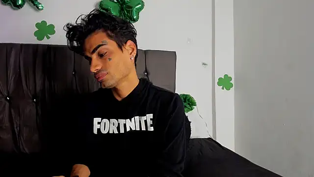 Gay_Red_Room Show Webcam