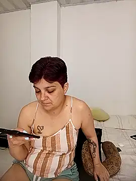 queemking's Live XXX Chat