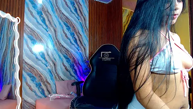 Chat XXX ao vivo de Maile_Tay