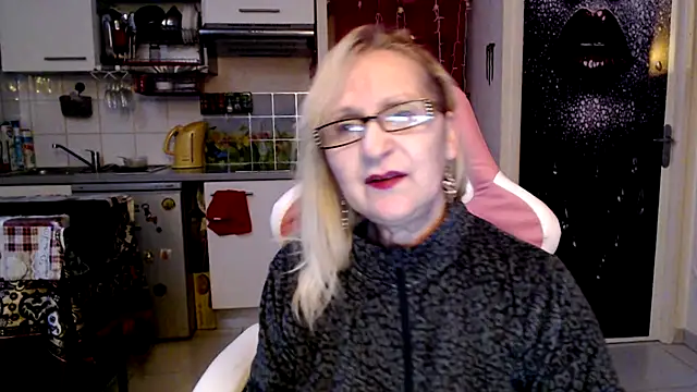 Czat XXX na żywo – Ala-N-Dala