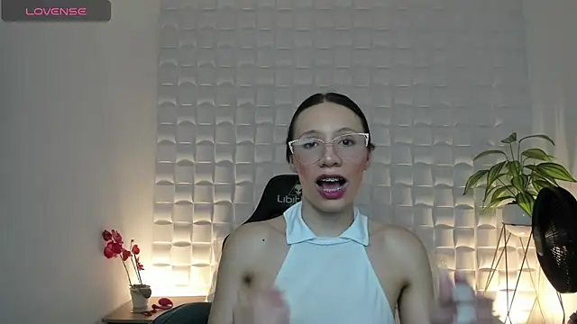 Živý XXX chat valeryn__rosse