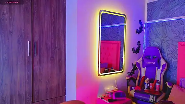 macasweet Adlı Modelin Canlı XXX Sohbeti