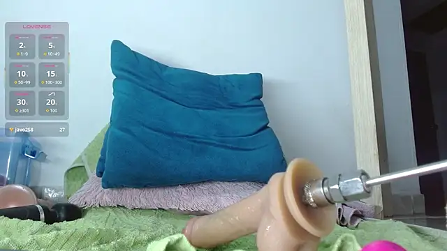 avaleri_cherry 现场XXX聊天