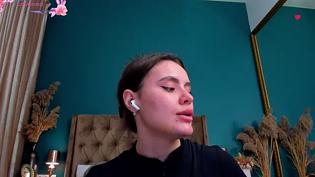 XXX chat uživo modela CalyMoon