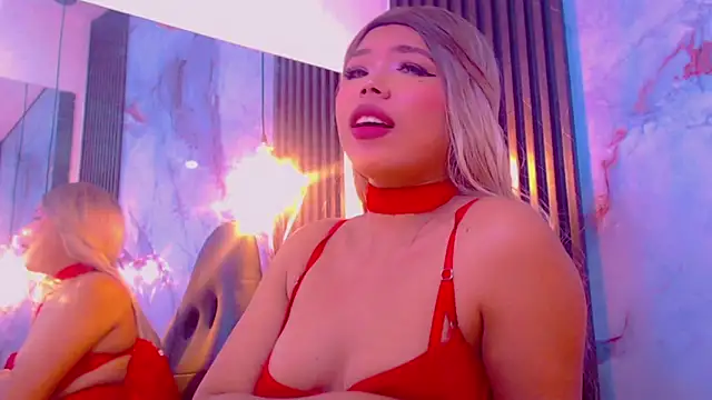 XXX chat uživo modela Cloelombard