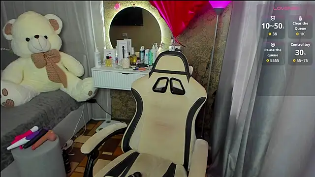 Chat XXX en directo de LeyaKale