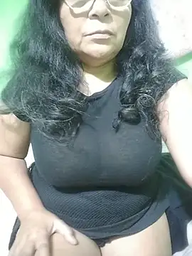 دردشة Amarantha25 الجنسية المباشرة