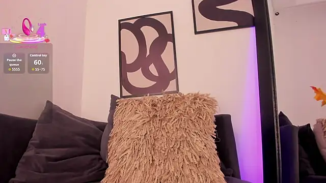 XXX chat uživo modela AriaMuse