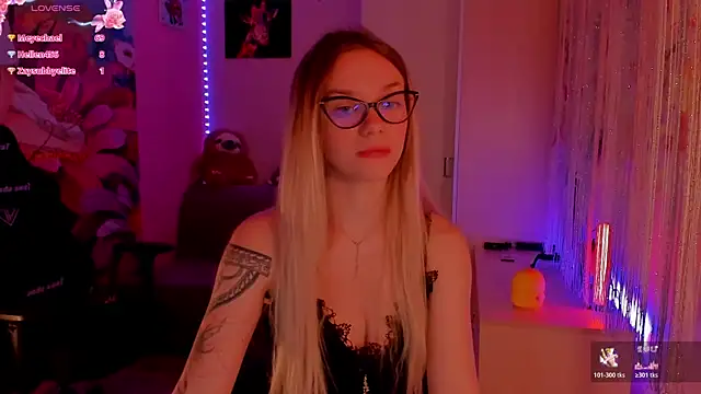 Chat +18 de LilKittyX ao vivo