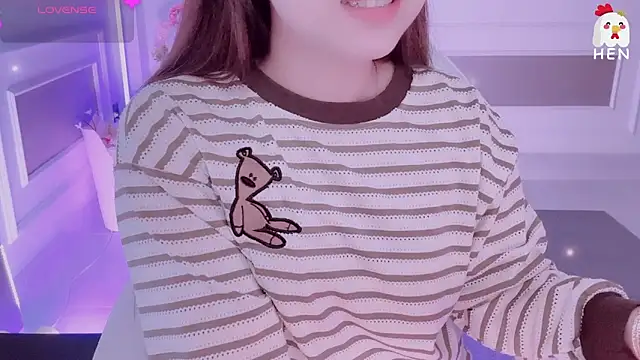 Hen-1m52 Show Webcam