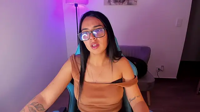 Nicole_Ss' Live XXX Chat