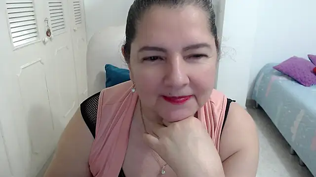 Онлайн чат XXX leonela_69