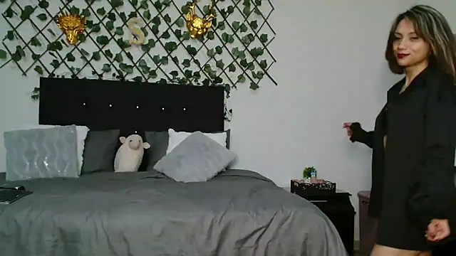 Dama_Scarlata18 网络视讯表演