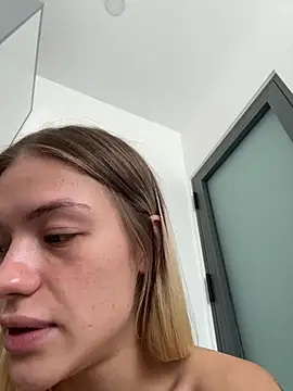 -Sexy_Barbie- Adlı Modelin Web Kamerası Şovu