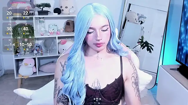 Pokazy przed kamerką – KloeKing__