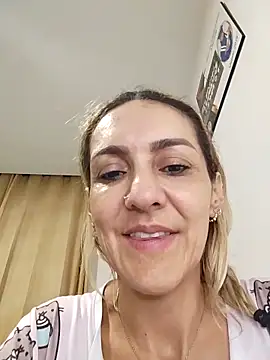 Monita_Med Live XXX-Chat