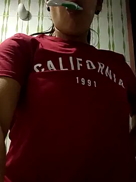 Chatroom XXX en direct de Anamaria-24