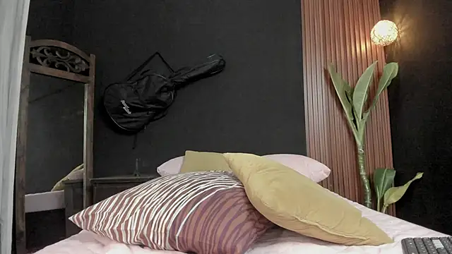 luna_sunflower__ – Live XXX-chat