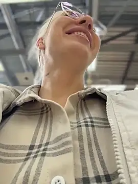 NewLale live XXX chat