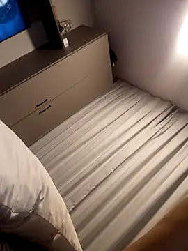 MORYBANIKA Pertunjukan Webcam