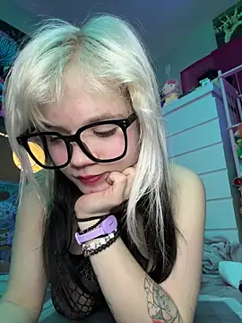 Cutiepiespanks Webcamshow