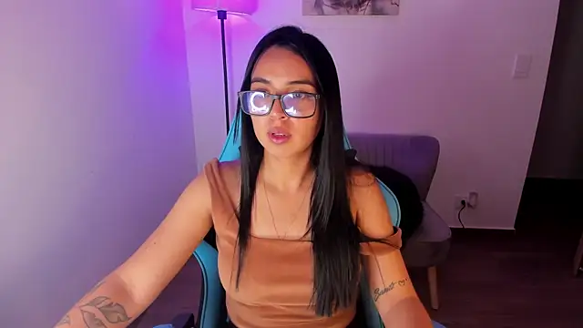 Nicole_Ss Live XXX-Chat