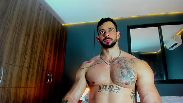 massimo_visconti – Kamerová šou