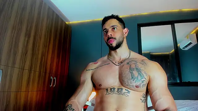 massimo_visconti webkamerás műsora