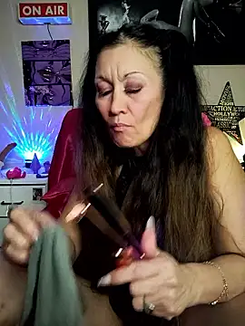 دردشة TheDime الجنسية المباشرة