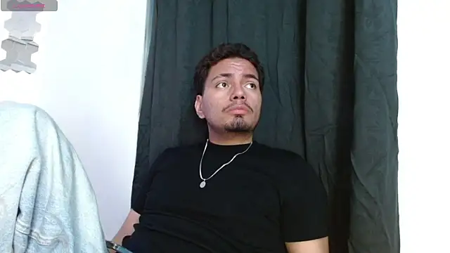 Henry_villa23 ওয়েবক্যাম শো