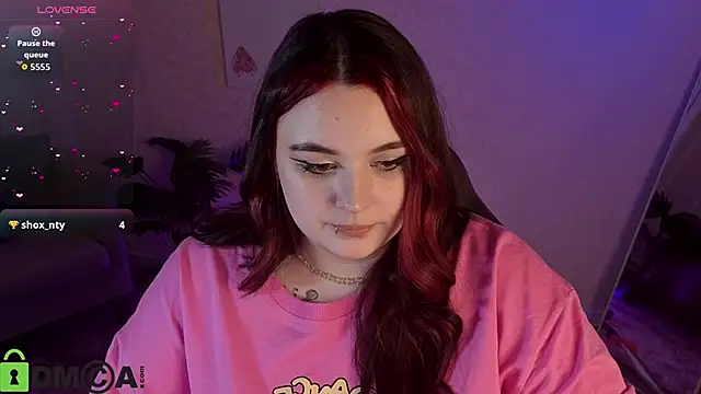 Mia_R0ss Chat XXX in diretta