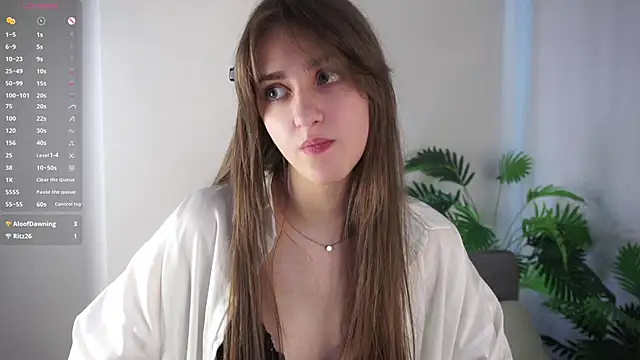 ClarineCasebolt's Live XXX Chat