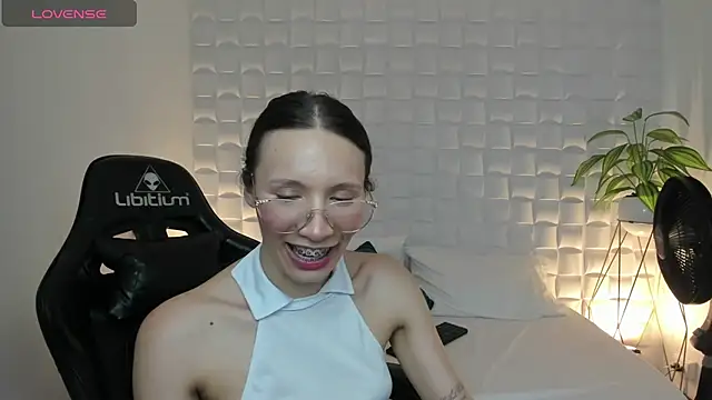 Chat XXX Live valeryn__rosse