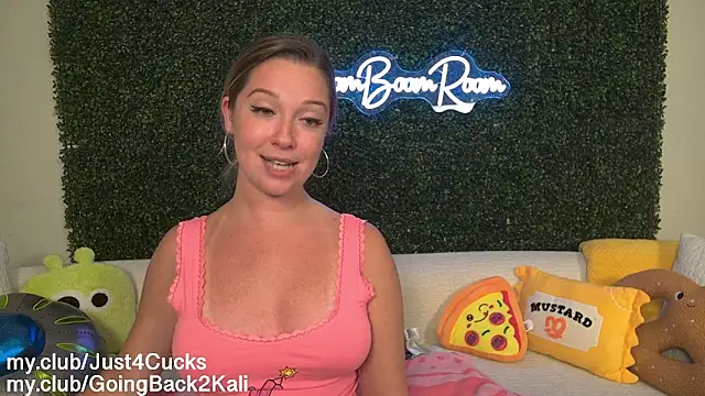 Czat XXX na żywo – boomboomr00m