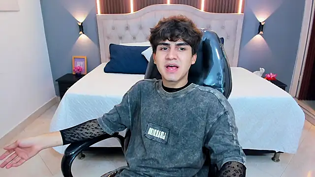 Tommy18__ Webcam Show