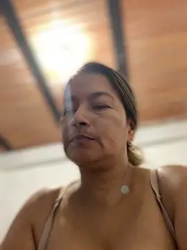 Jlo_69 Chat XXX live