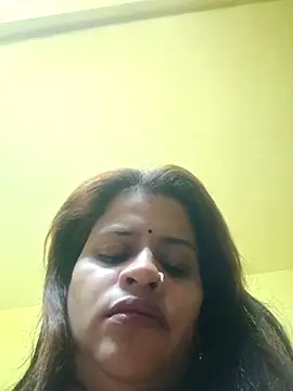 Princessroooh 即時 XXX 聊天