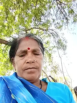 Pokazy przed kamerką – Rs_sonam