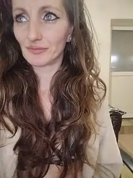 CrazyMaya39 Chat XXX live