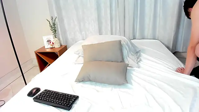 dennis_hills Webcam show