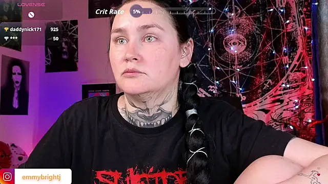 Emmybrightj_ Adlı Modelin Canlı XXX Sohbeti