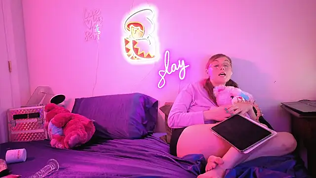 daddysprincess731: онлайн-секс-чат