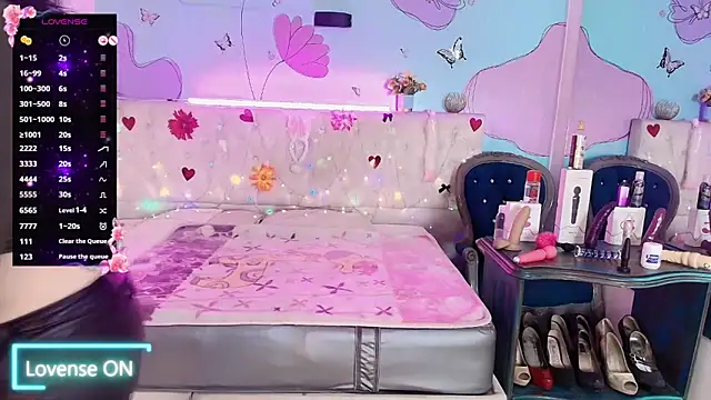 Zaly_mature's Live XXX Chat